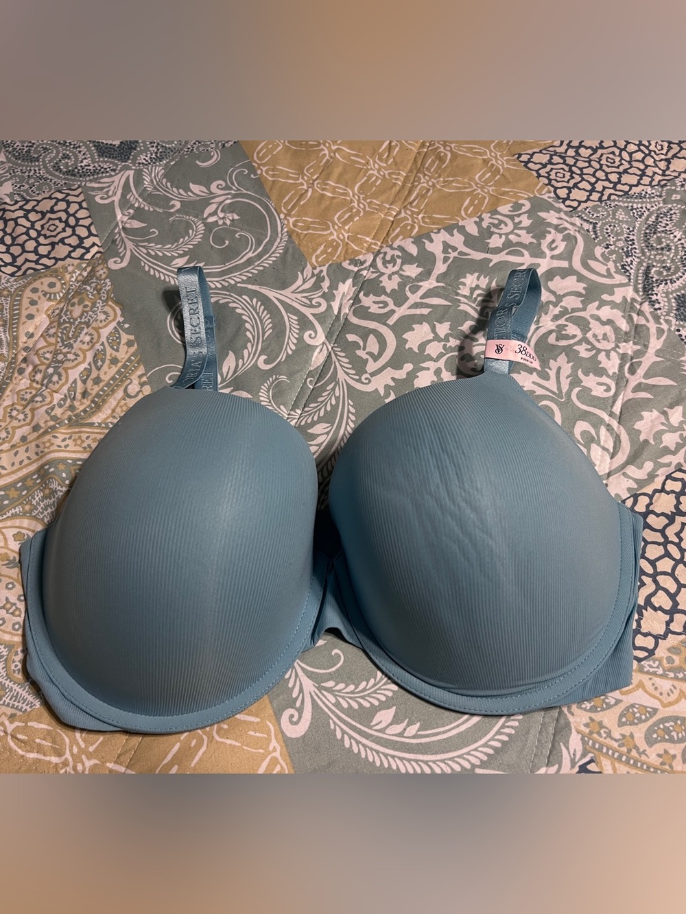NWT Victoria's Secret T-shirt Push-Up Full Coverage Bra